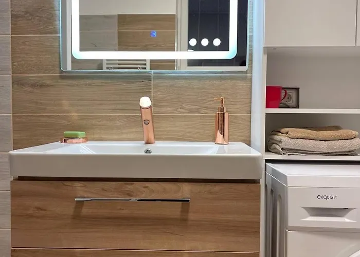 Apartment Cozy Big In Center Of *